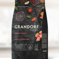 GRANDORF FRESH Свежее мясо Индейки с бататом для стерилизованных кошек, диетическая формула для особо аллергичных кошек 2 кг